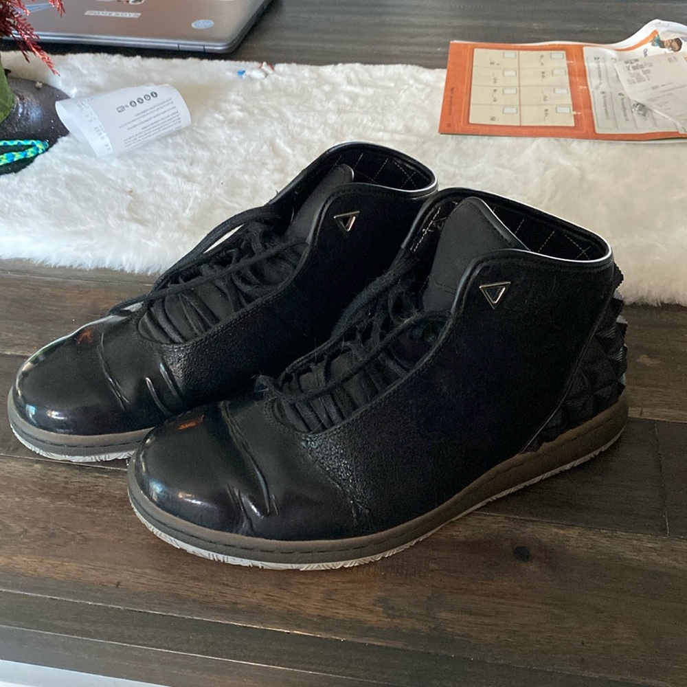 Jordan, size 11